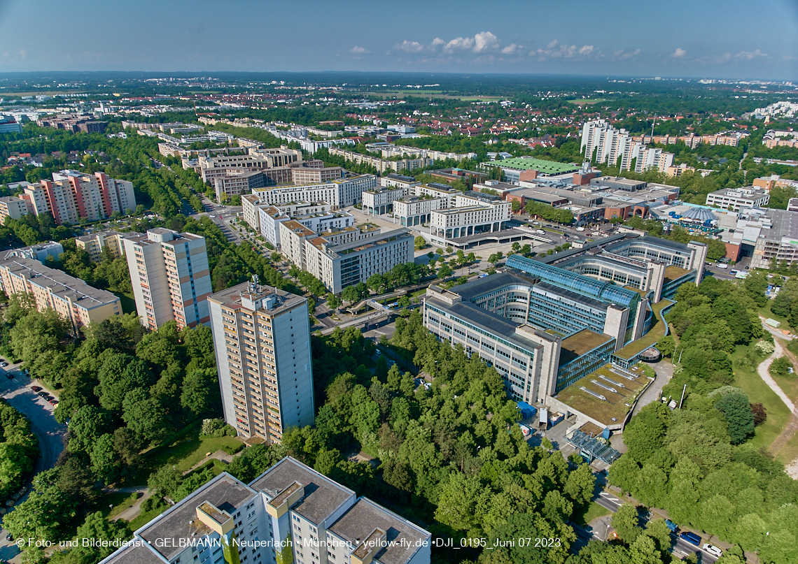 07.06.2023 - Perlach Plaza, PEP, Rentenversicherung, Wohnring, WACKER-Chemie in Neuperlach